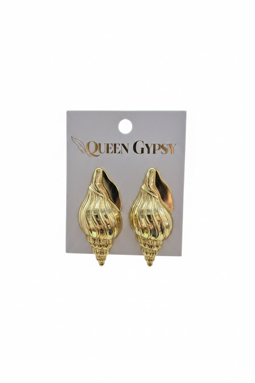 Golden Hour Conch Shell Earrings