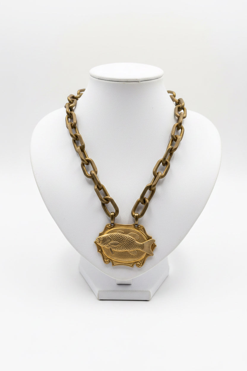 Vintage Badge medallion necklace assorted