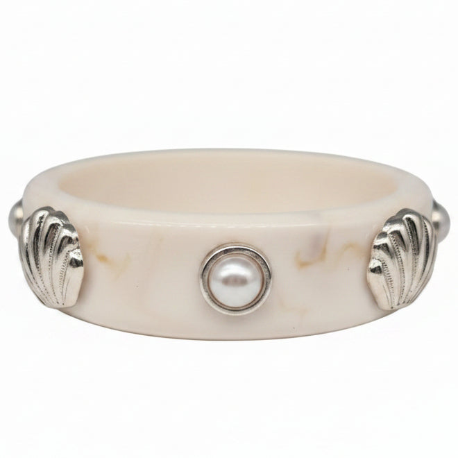 Seashell Pearl Bangle