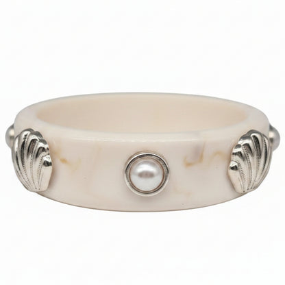 Seashell Pearl Bangle