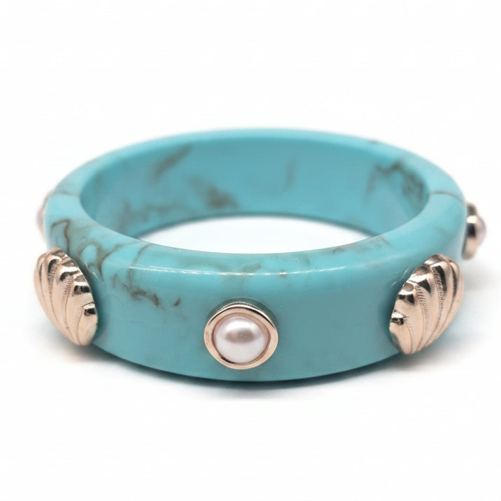 Seashell Pearl Bangle