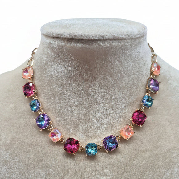 Glitz & Glam Crystal Necklace