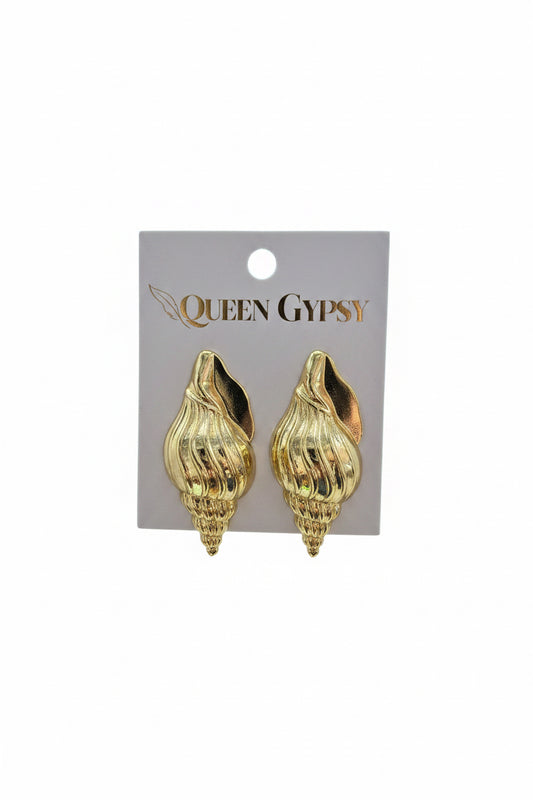 Golden Hour Conch Shell Earrings