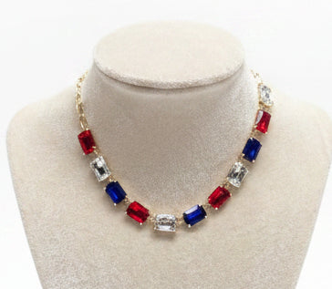 Glitz & Glam Crystal Necklace