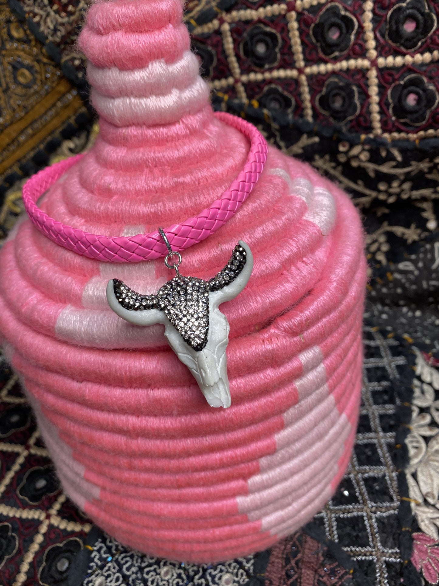 QG-Choker Pink