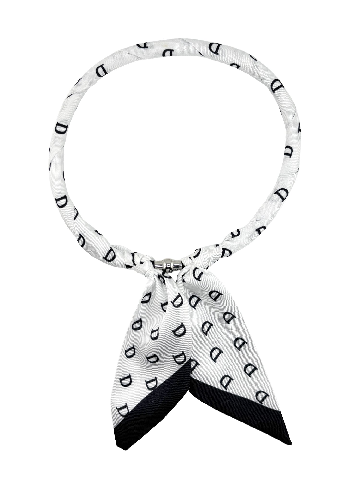 Twilly Necklace Magnetic Closure