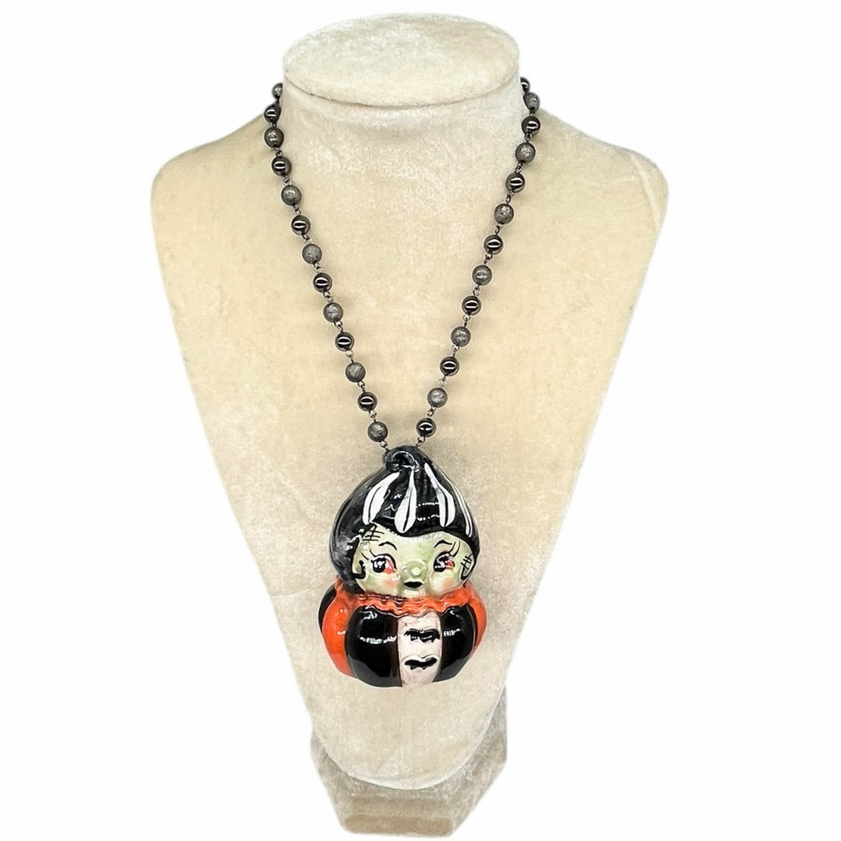 Shaker Necklace-LRG Halloween
