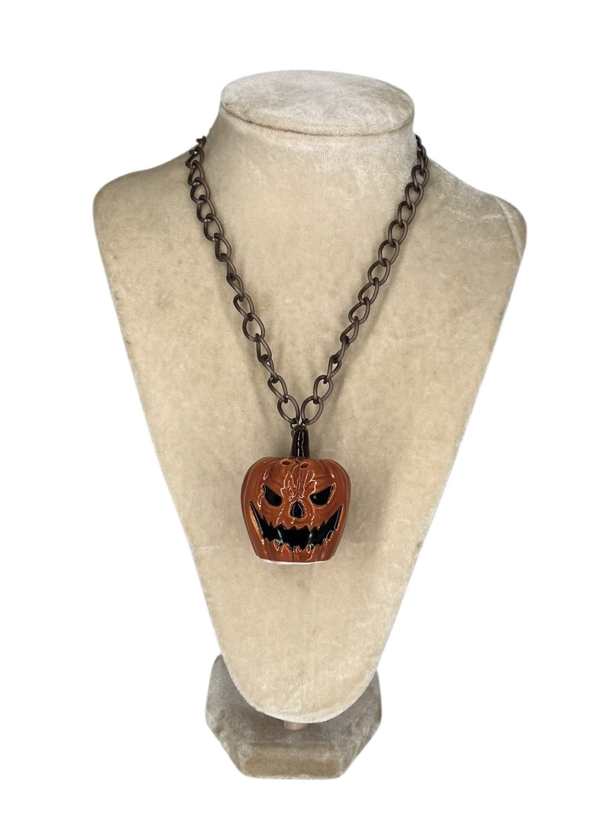Shaker Necklaces Assorted Halloween