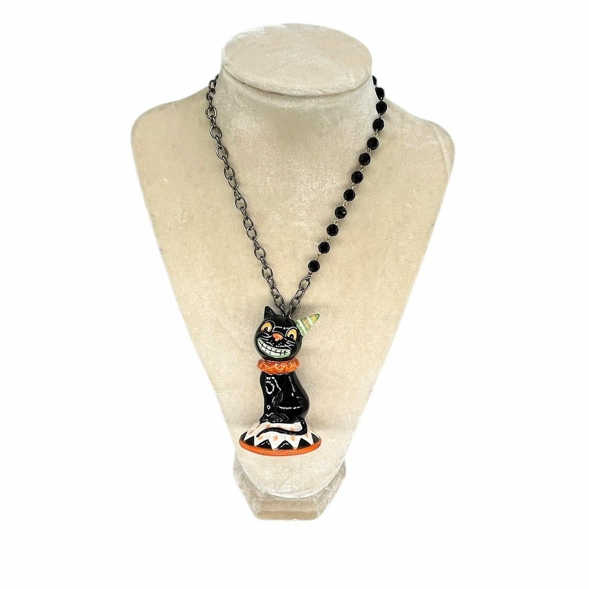Shaker Necklace-LRG Halloween