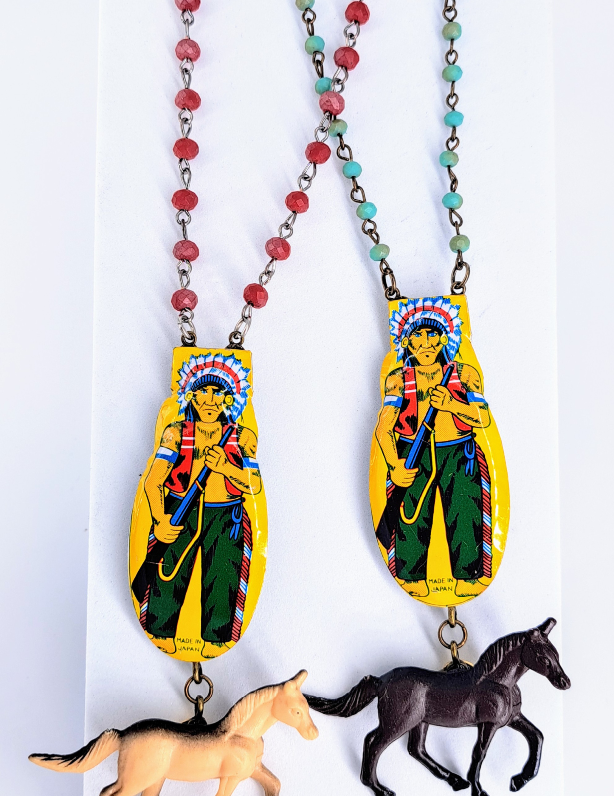 Vintage Cowboy Click Necklace Assorted