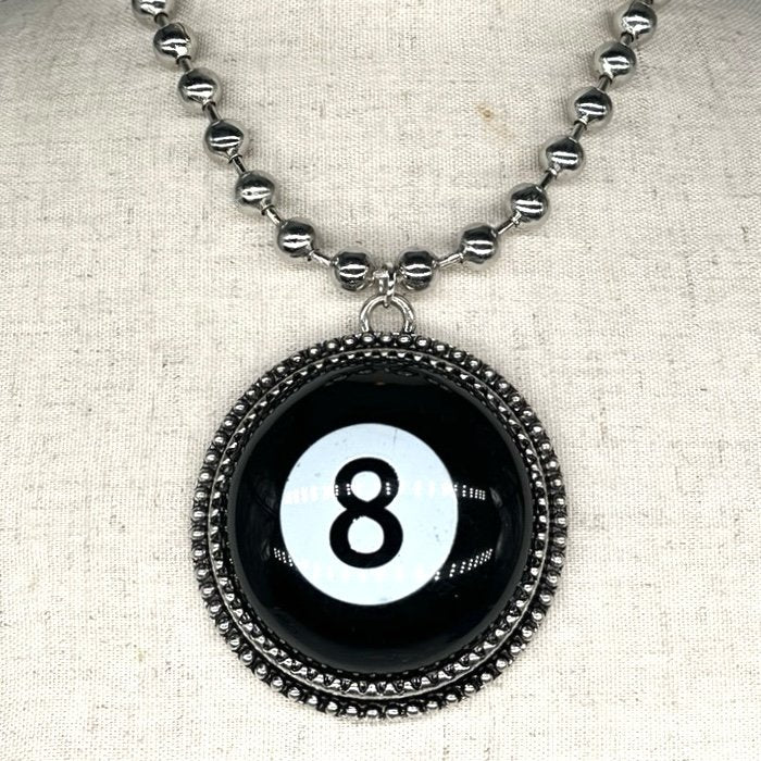 Lrg 8 Ball necklace